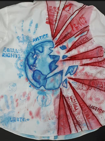 "𝗪𝗲 𝗮𝗿𝗲 𝗮𝗹𝗹 𝗛𝗨𝗠𝗔𝗡"(back)-Hand-sewn and painted T-shirt.Created around the topic of social issues and doing something about it